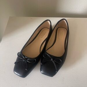 Ballet flats